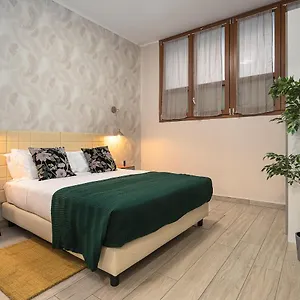 Hemeras Boutique Homes - Design Flat Near Metro Station Milano